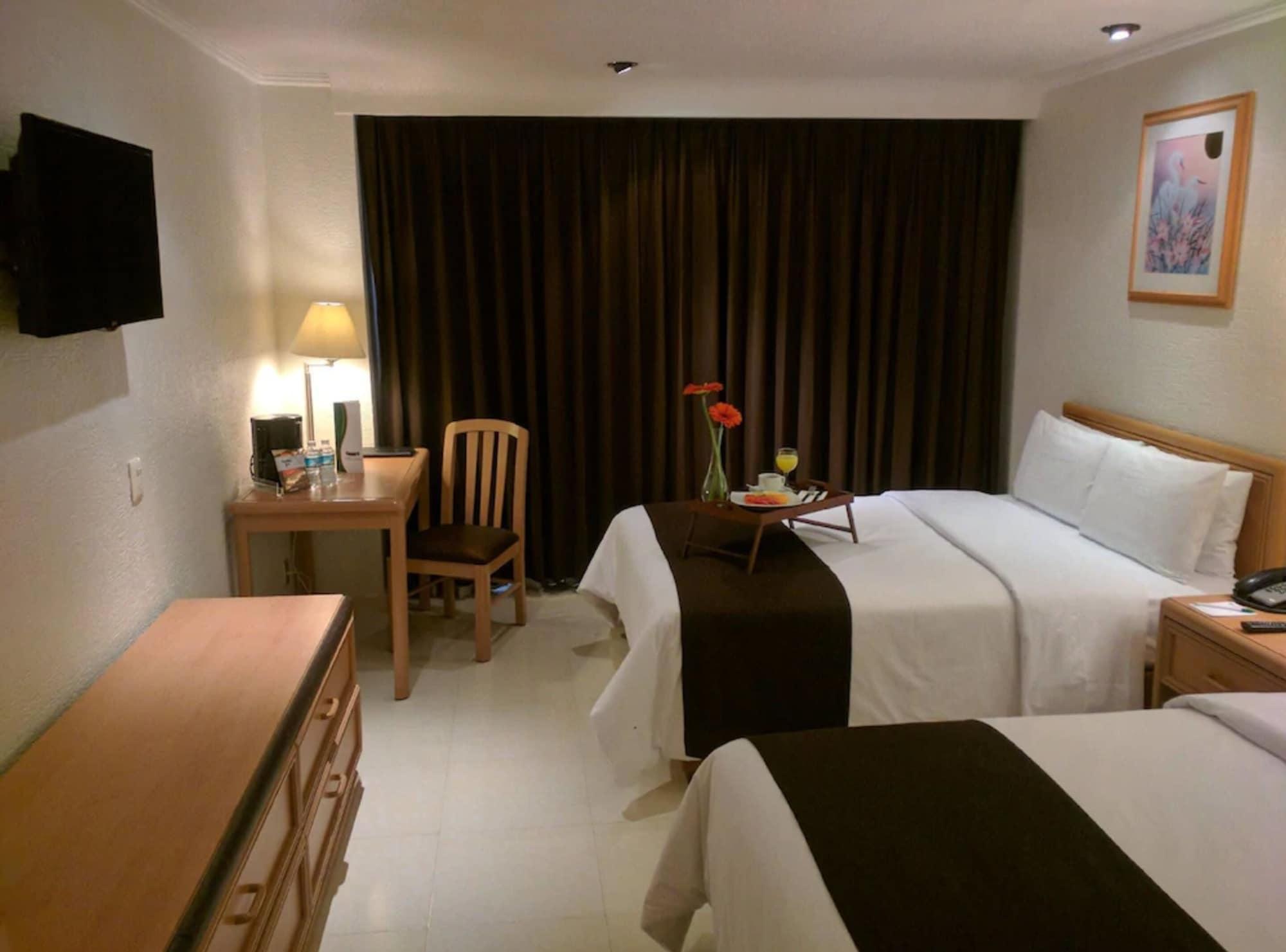 Hotel PF Mexico-stad Buitenkant foto