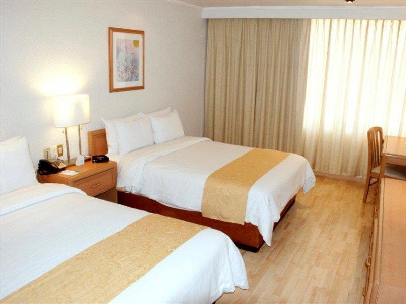Hotel PF Mexico-stad Buitenkant foto